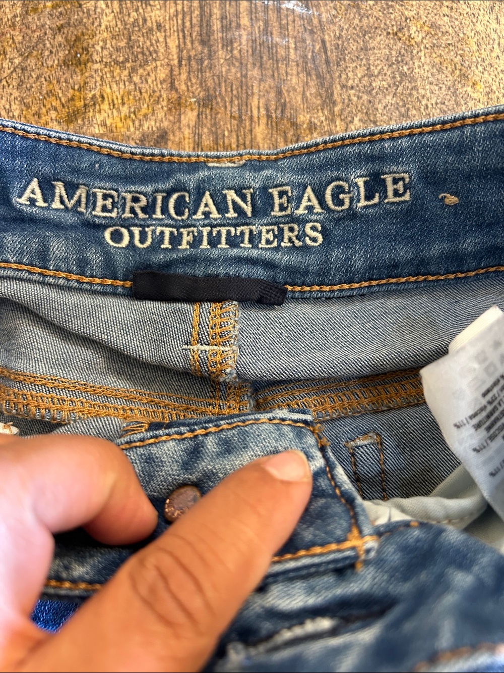 American Eagle Outfitters Light Blue Washed Denim Jean Shorts - Picture 3 of 6